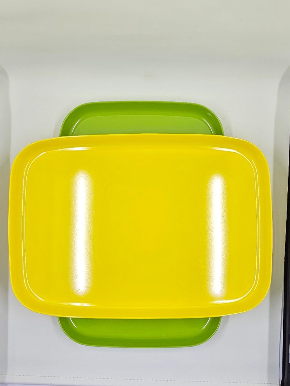 2 MCM Oblique PMC Green, Yellow Melamine trays Mid Century Modern 8"x11.5"
